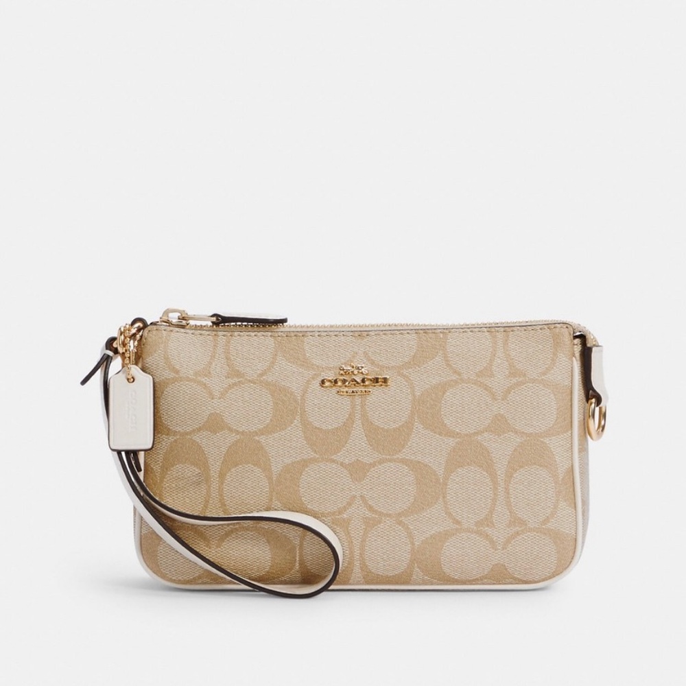 NWT Coach Outlet Nolita 19 In Signature Canvas